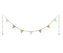 Load image into Gallery viewer, MAILEG MINIATURE GARLAND