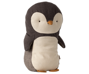 SMALL PENGUIN