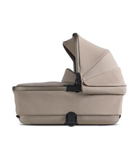 Load image into Gallery viewer, SILVER CROSS REEF 2 BASSINET
