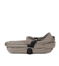 Load image into Gallery viewer, SILVER CROSS REEF 2 BASSINET