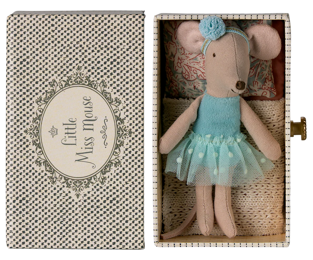 Little Miss Mouse IN DAYBED - LITTLE SISTER