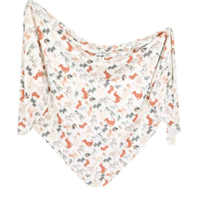 Load image into Gallery viewer, KNIT SWADDLE BLANKET- multiple