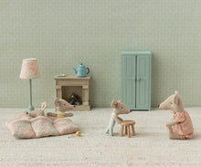 Load image into Gallery viewer, BABY MOUSE TRIPLETS IN MATCHBOX