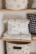 Load image into Gallery viewer, PORTABLE CHANGING PAD