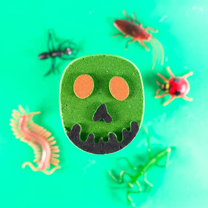 HALLOWEEN BATH BOMBS