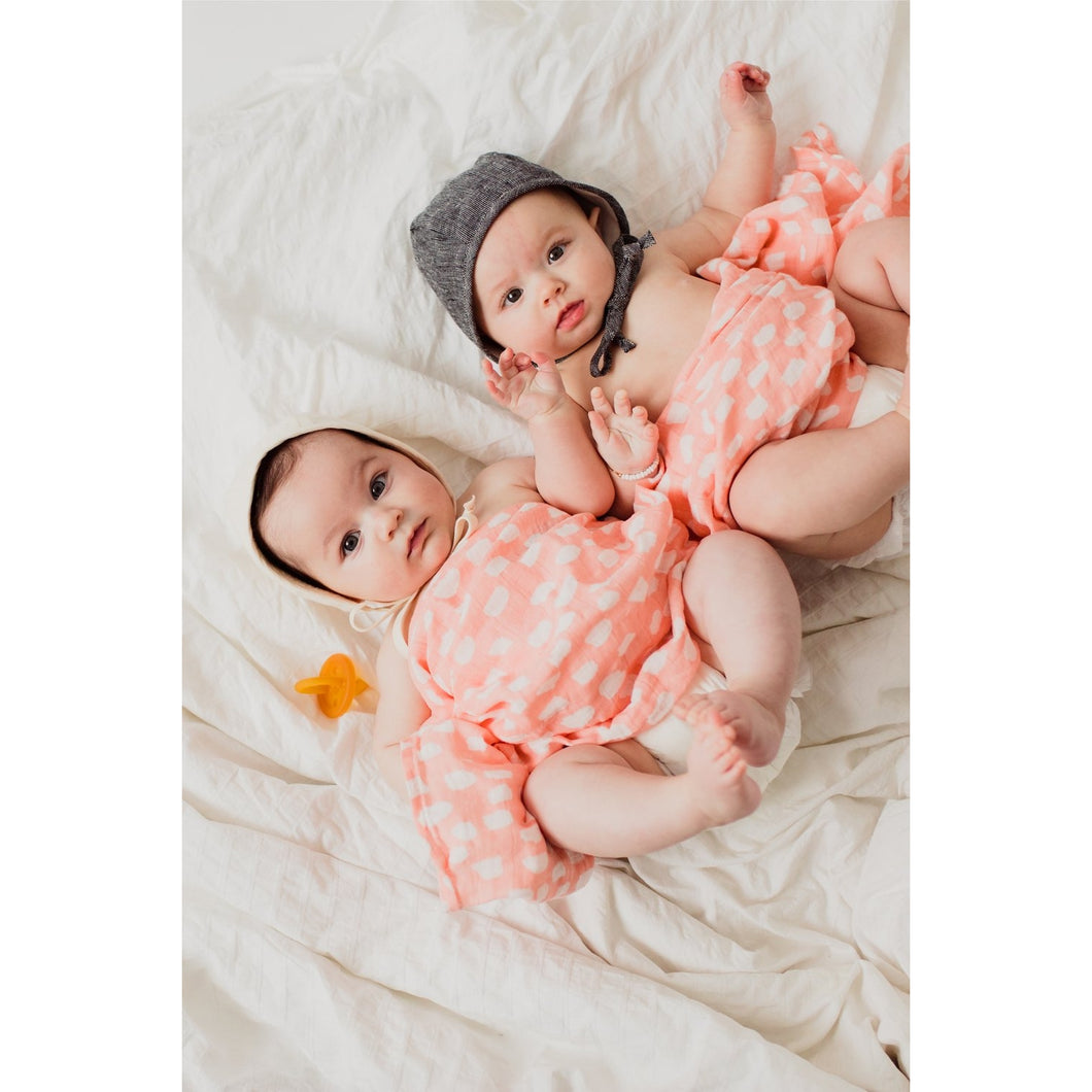 SWADDLE-spotted blush