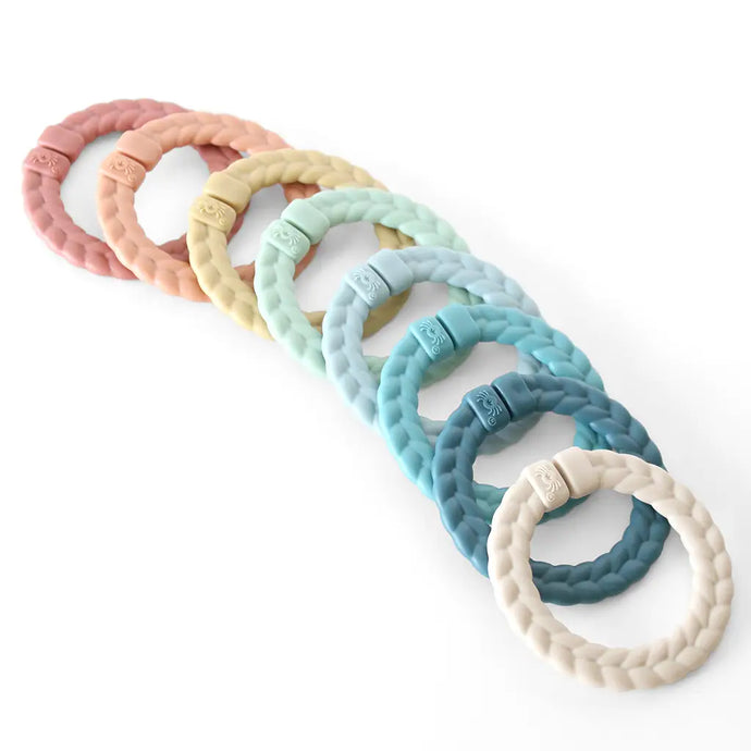 LINKING TEETHING RINGS