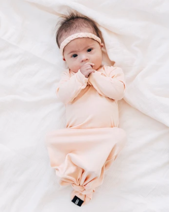 KNOTTED GOWN - blush