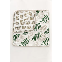 Load image into Gallery viewer, REVERSIBLE QUILT - jungle fern