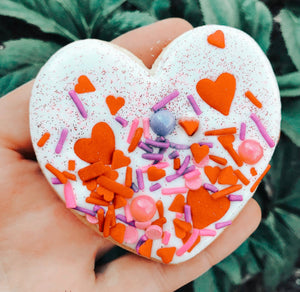 VALENTINE'S COOKIE DECORATING